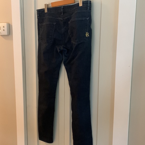 Rich & Skinny Jeans - Picture 4 of 7